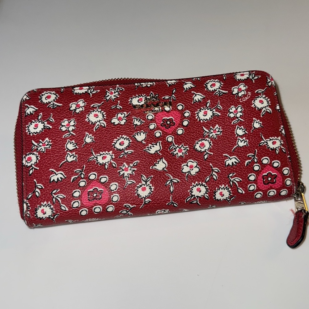 Coach Wild Hearts Wallet